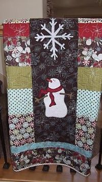 I love the snowflake quilting on this winter wonderland